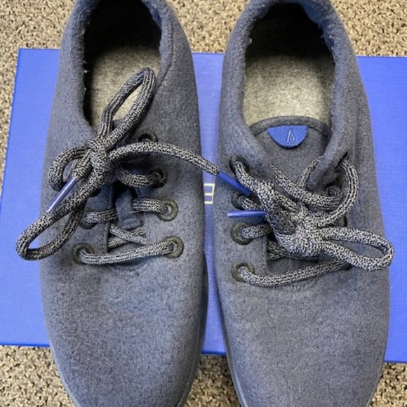 Allbirds Navy Original Wool Runners - Picture 11 of 11